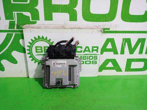 Centralita Motor ECU Dacia Sandero LAUREATE 90CV 66KW