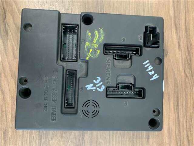 Centralita BSM Renault Scenic 1.9 DTI AUTHENTIQUE [1.9 LTR. - 59 KW DTI DIESEL] I (JA...)(1999-_)