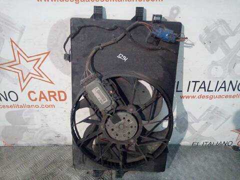 Foto 1ª: Electroventilador Mercedes Clase A 140 A 150 169.331) 95CV 70KW [266920] (2006)
