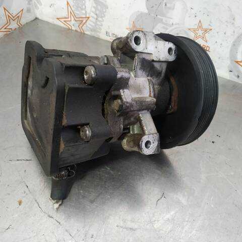 Foto 3ª: Bomba de Direccion Mercedes Vito 115 CDI LARGO 639.603) 150CV 110KW CAJA CERRADA [646982] (2004)