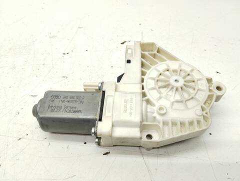 Foto 4ª: Elevalunas Eléctrico Trasero Izquierdo Audi A5 2.0 16V TFSI 180CV 132KW [CDNB] (2010)