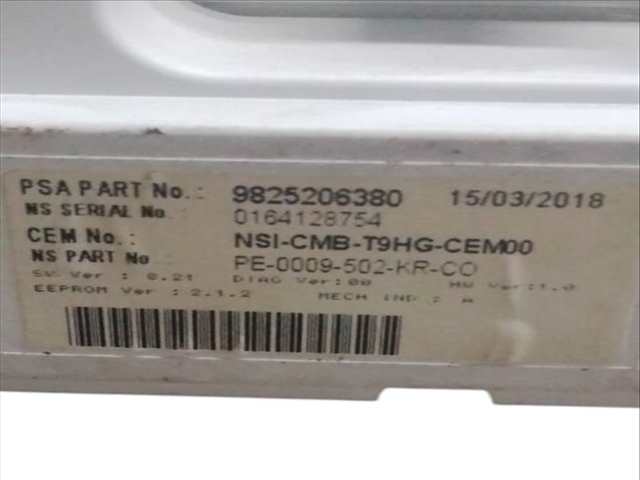 Foto 3ª: Cuadro de Instrumentos Peugeot 308 1.6 HDI 100 99CV (2013)