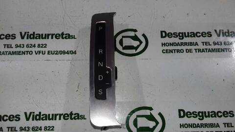 Mando Multifuncion Audi A6 3.0 V6 24V TDI BERLINA 225CV 165KW