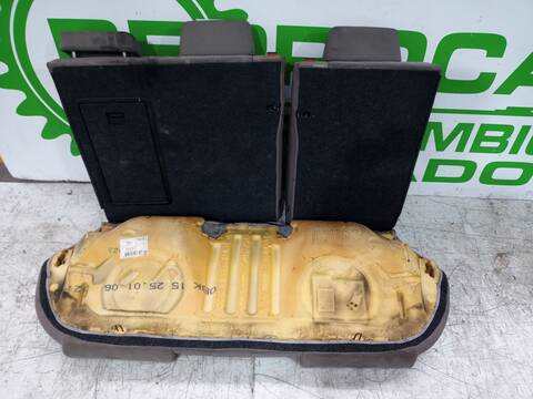 Foto 3ª: Asientos Traseros Volkswagen Passat 2.0 TDI BERLINA 140CV 103KW [BKP] (2006)