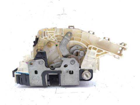 Foto 2ª: Cerradura Puerta Trasera Izquierda Fiat Freemont 2.0 JTD 170CV 125KW [939B5000] (2012)