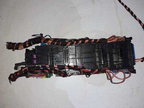 Foto 2ª: Caja Reles Fusibles Mercedes Vito 2.1 CDI CAT 136CV 100KW (2014)