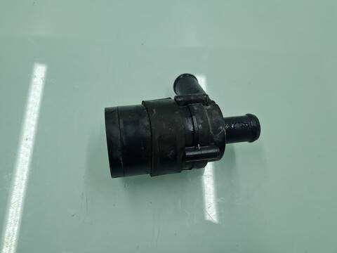 Foto 3ª: Bomba de Agua Bmw Serie 6 620 640 D COUPE 313CV 230KW [N57D30B] (2015)