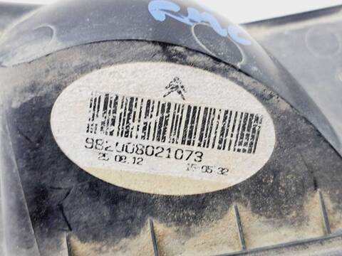 Foto 3ª: Faro Antiniebla Trasero Derecho Citroen C4 SEDUCTION PICASSO 120CV 88KW [5F01] (2012)