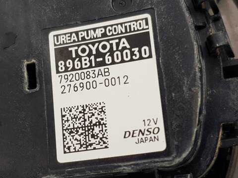 Foto 2ª: Deposito AdBlue Toyota Hilux EXTRA CAB GX 4X4