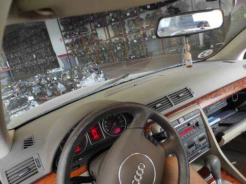 Salpicadero Audi A4 ALT BERLINA