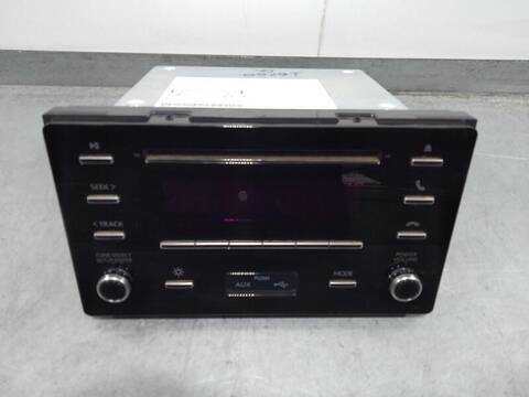 Foto 2ª: Sistema Audio Radio CD Toyota Hilux DOUBLE CAB GX 4X4 150CV 110KW [2GDFTV] (2023)