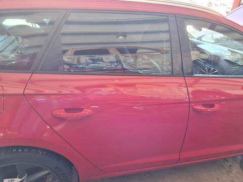 Puerta Trasera Derecha Seat Leon FR 184CV 135KW