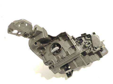 Foto 4ª: Faro Izquierdo Peugeot 3008 1.6 BLUEHDI 120 120CV 88KW