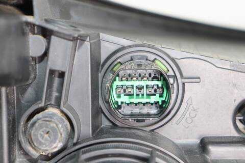 Foto 3ª: Faro Izquierdo Kia Stonic TECH 101CV 74KW