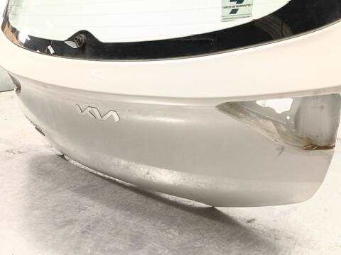 Foto 3ª: Portón Kia Stonic 1.0 T-GDI 101CV 74KW [G3LF] (2025)