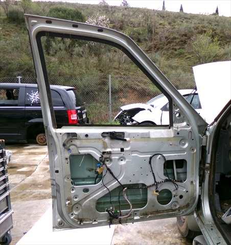 Foto 2ª: Puerta Delantera Izquierda Tata Gran Safari 3.0 TD 2006-2012 [DICOR 07] (2006)