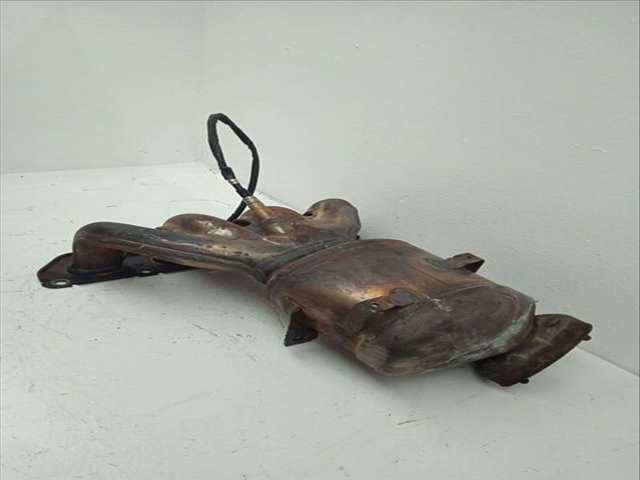 Foto 3ª: Catalizador Opel Astra SELECTIVE 116CV 85KW [A16XER] (2012)