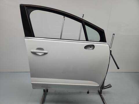 Foto 3ª: Puerta Delantera Derecha Peugeot 5008 1.6 HDI 114CV 84KW [9HD (DV6C)] (2013)