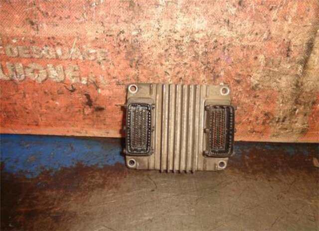Foto 3ª: Centralita Motor ECU Opel Astra 1.7 DTI 16V [Y 17 DT]
