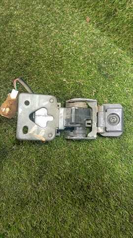 Foto 2ª: Caja Reles Fusibles Lexus LX 4.7 G 470 V8 (2002)