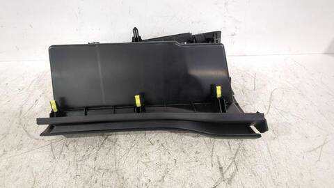 Foto 3ª: Guantera Toyota Auris 1.6 ZRE151_) 124CV [1ZR-FE] (2006)