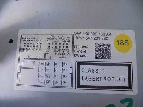Foto 4ª: Pantalla Multifuncion Volkswagen Polo 1.4 TDI 90CV 66KW [CUSB] (2015)