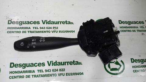 Foto 1ª: Mando Luces Hyundai i10 1.1 12V CAT 67CV 49KW [G4HG] (2011)