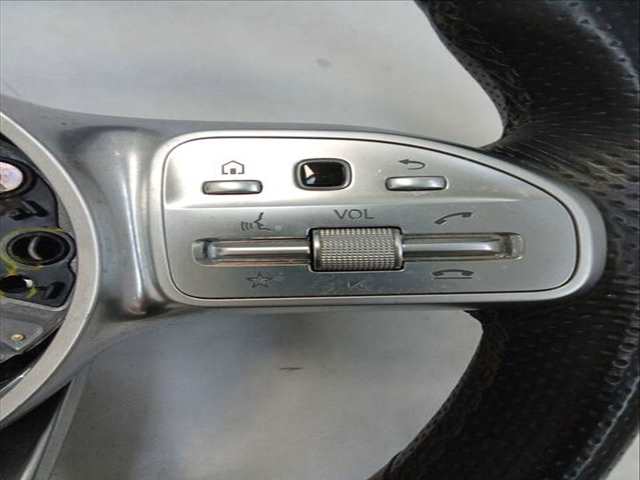 Foto 3ª: Volante Mercedes Clase GLE 400 2.9 TD 330CV 243KW SUV V167 AUT. 4-MATIC 167.123) OM656.929 [OM 656.929] (2019)