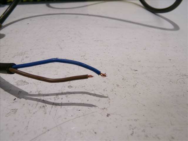 Foto 4ª: Cinturón Delantero Derecho Opel Corsa 1.7 CDTI MODELO C, 2000-2006 [Z17DTH] (2004)