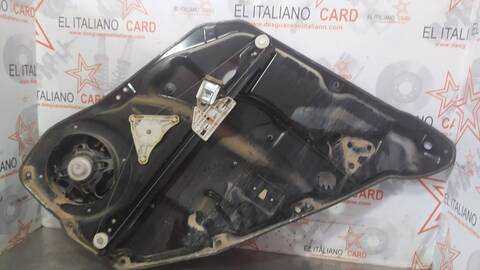 Foto 4ª: Elevalunas Manual Trasero Izquierdo Mercedes Clase ML 300 3.0 CDI W164) 224CV 165KW AUT. OM642 [OM642940] (2006)