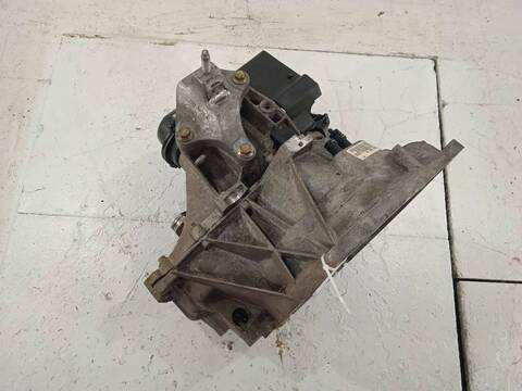 Foto 2ª: Caja Cambios Ford Fusion 1.6 16V CAT 101CV 74KW [FYJA] (2003)