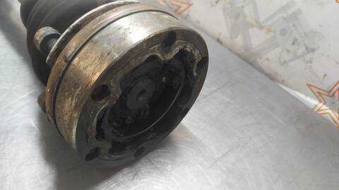 Foto 2ª: Transmision Delantera Izquierda Volkswagen Transporter CAJA CERRADA 61CV 45KW FURGONETA [1X] (1992)