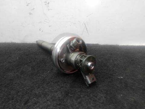 Foto 2ª: Inyectores Nissan Cabstar 35.15 DCI 45.15 DCI 3.0 F24M) 150CV 110KW [ZD30] (2012)