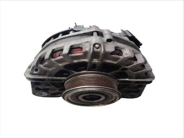 Foto 3ª: Alternador Dacia Duster 1.5 DCI 115 4X4 HMAD) (2017)