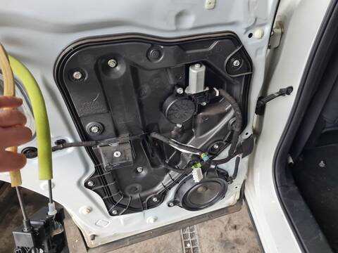 Elevalunas Manual Trasero Izquierdo Mazda CX5 LUXURY 4WD