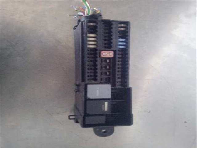 Foto 3ª: Caja Reles Fusibles Ford Focus TITANIUM 125CV 92KW [M1DD] (2015)