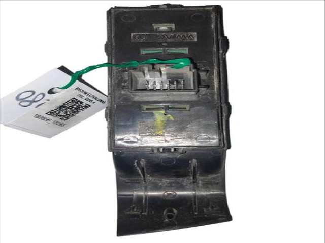 Foto 2ª: Botonera Elevalunas Skoda Fabia 1.4 TDI 105CV (2014)