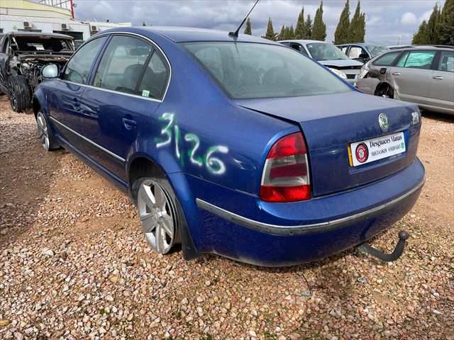 Foto 2ª: Paragolpes Trasero Skoda Superb 2.0 TDI 140CV [BKD] (2008)