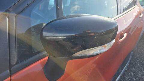 Retrovisor Izquierdo Renault Captur ZEN 90CV 66KW
