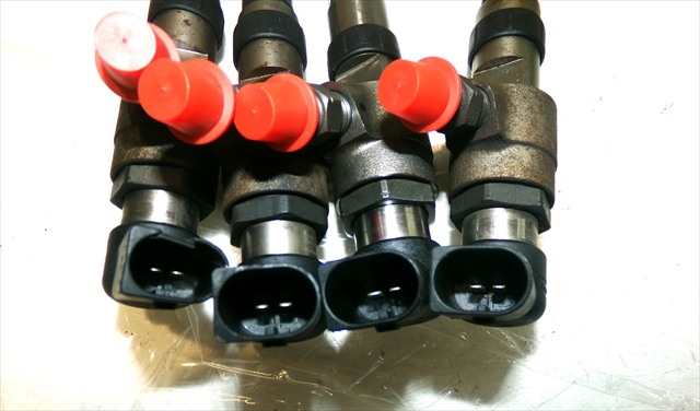 Foto 4ª: Inyectores Ford Fiesta 1.4 TDCI 2002-2008 [F6JB] (2007)