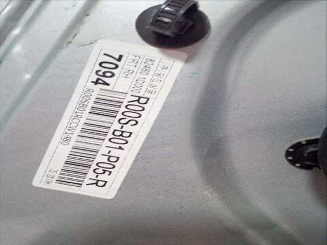 Foto 4ª: Elevalunas Eléctrico Delantero Derecho Kia Carens CONCEPT 140CV 103KW [D4EA] (2013)