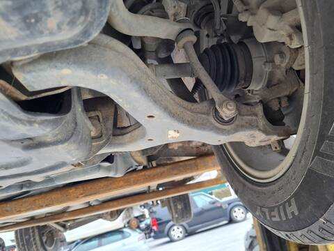 Brazo Suspension Delantero Izquierdo Ssangyong Actyon 200 XDI 141CV 104KW