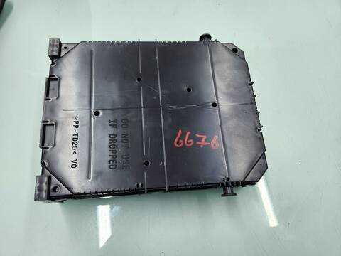 Foto 1ª: Caja Reles Fusibles DS 7 PERFORMANCE LINE 180CV 132KW [5G06] (2020)