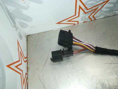 Foto 3ª: Retrovisor Izquierdo Volkswagen Passat BERLINA 102CV 75KW (2000)