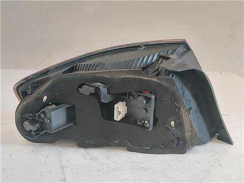 Foto 2ª: Piloto Trasero Derecho Peugeot 407 2.0 HDI 135 136CV 100KW [RHR (DW10BTED4)] (2004)