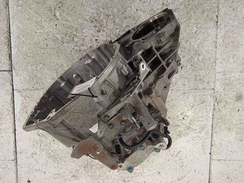 Foto 3ª: Caja Cambios Nissan X-Trail PLATINUM 4X4 150CV 110KW T31) [M9R832] (2007)