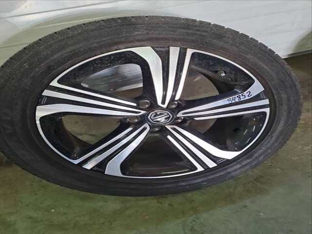 LLanta Chapa Mg ZS 1.5 VTI 106CV 78KW