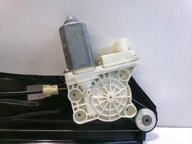 Foto 3ª: Elevalunas Eléctrico Trasero Derecho Bmw Serie 7 730 3.0 D E65 RESTILING 2005-2008 [306D3] (2005)