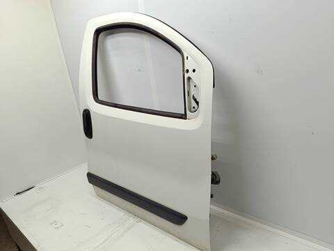 Foto 3ª: Puerta Delantera Derecha Citroen Nemo SX 68CV 50KW [D8HS] (2010)