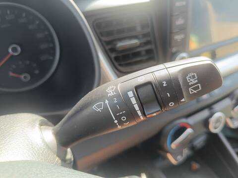 Foto 2ª: Mando Luces Kia Stonic DRIVE 116CV 85KW (2019)